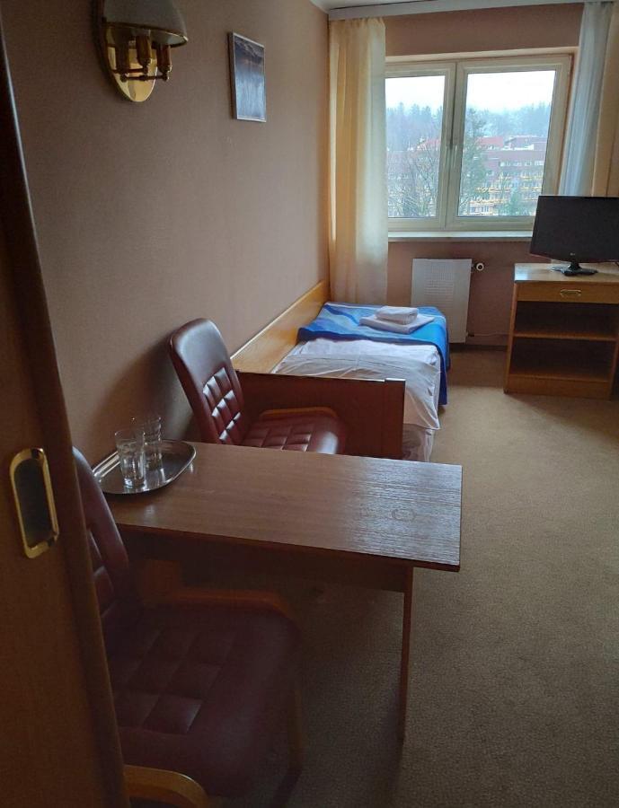 Dom Wypoczynkowy Belchatow W Szklarskiej Porebie Szklarska Poręba Buitenkant foto