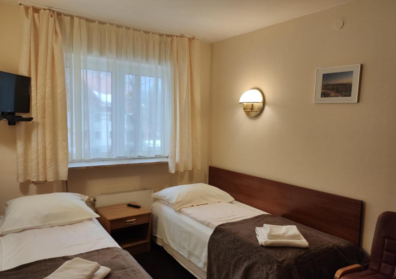 Dom Wypoczynkowy Belchatow W Szklarskiej Porebie Szklarska Poręba Buitenkant foto